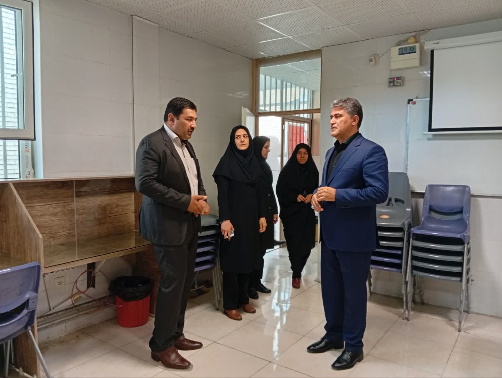 بازدید دکتر عادل نجف‌زاده نماینده مردم خوی و چایپاره در مجلس شورای اسلامی از دانشگاه ملی مهارت استان آذربایجان غربی